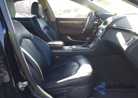 2010 Cadillac Cts Standard z USA, uszkodzony, nr VIN 1G6DC5EG4A0126636